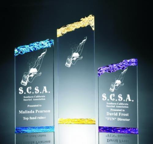Chipped Top Pillar Acrylic Award